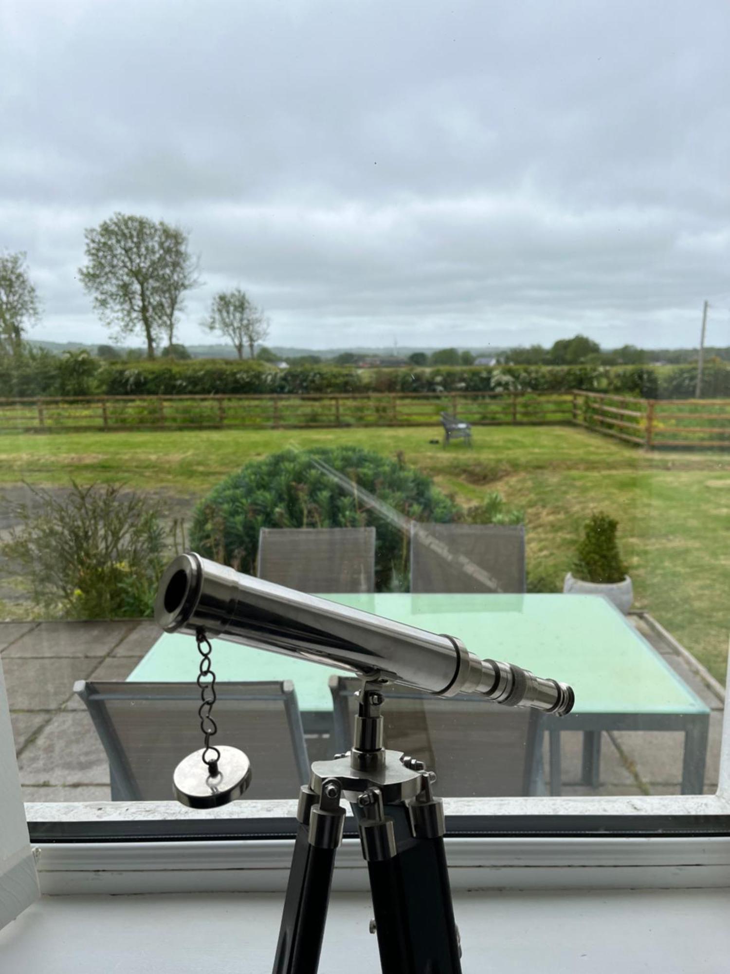 Unique Countryside Stay Dundrod Dış mekan fotoğraf