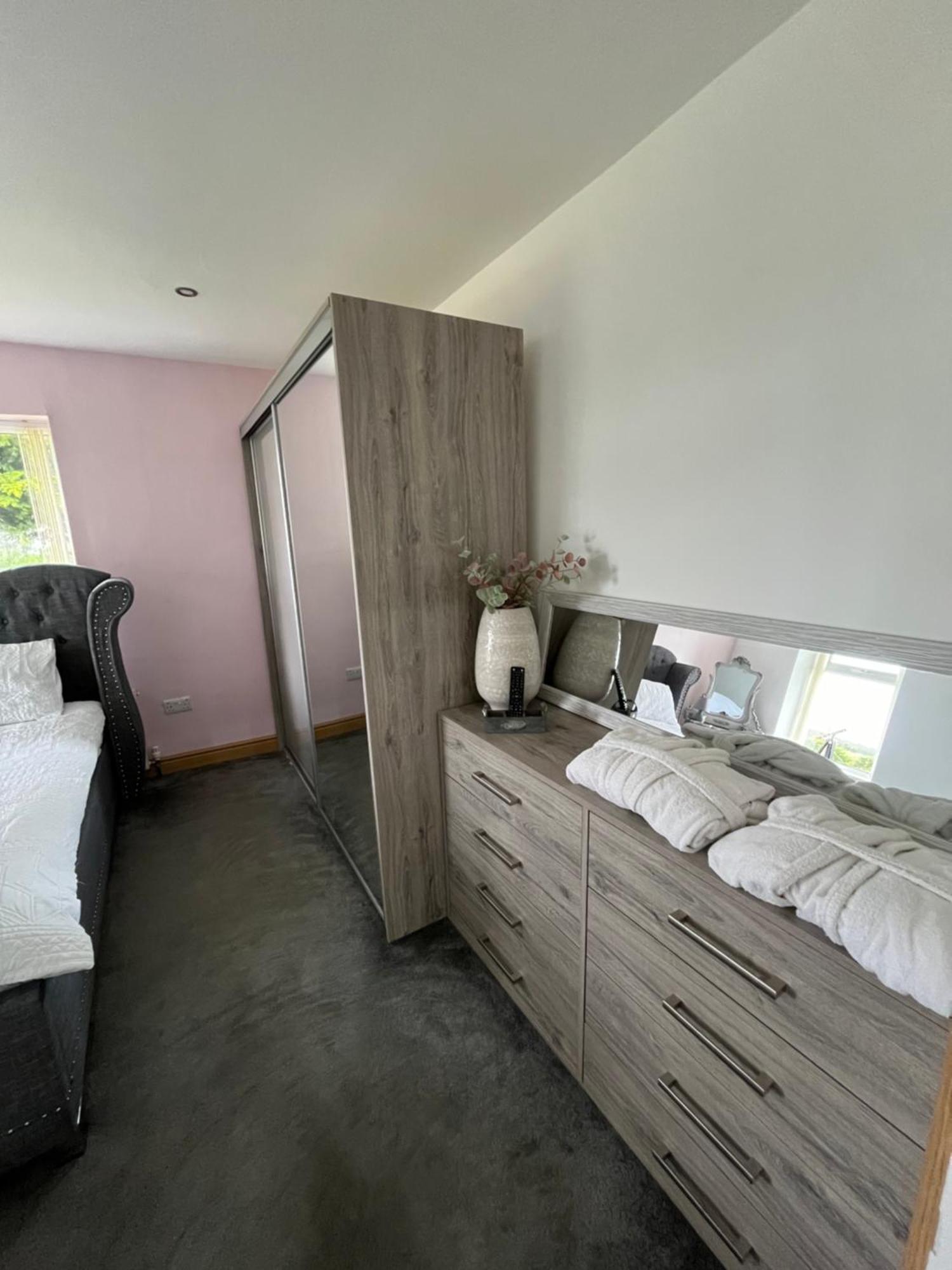 Unique Countryside Stay Dundrod Dış mekan fotoğraf